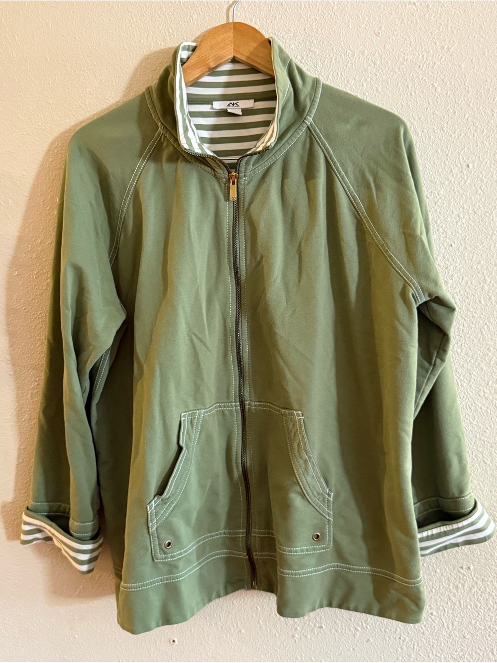 Anne Klein Womens  olive green zipper light jacket size 2X